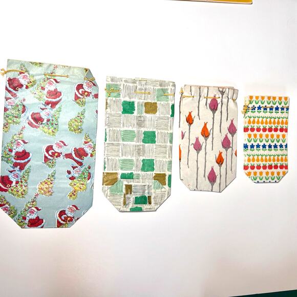 Vintage Gift Bags 9 Each Different Designs and Sizes Paper Drawstring - Picture 10 of 10